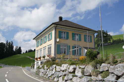Schulhaus Chrummbach